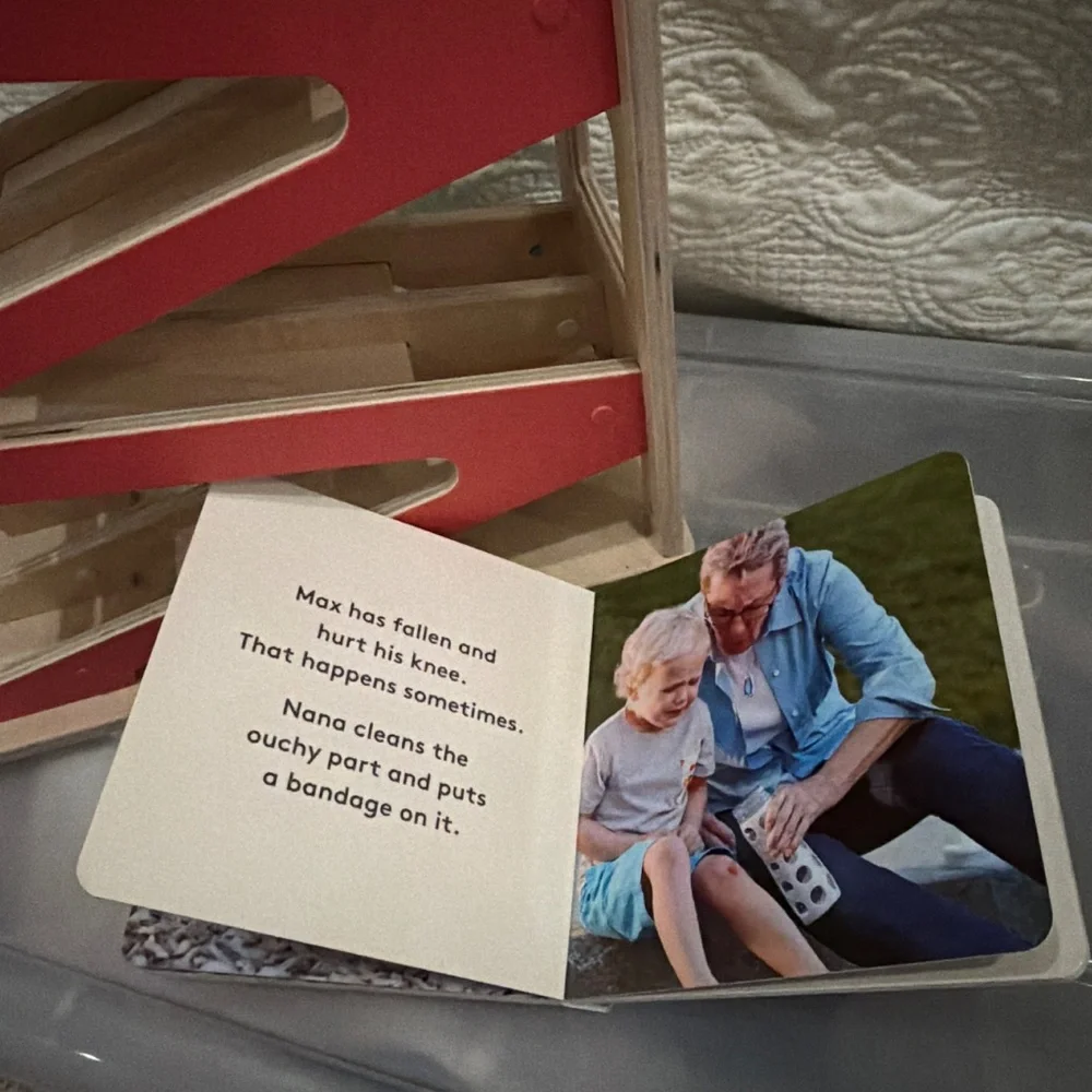 Lovevery Nana & Max Book And Wood Race & Chase Ramp
